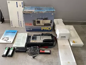 Sony Video 8 Pro CCD-V100E Camera Recorder Camcorder CCD V100 très bon état - Picture 1 of 10