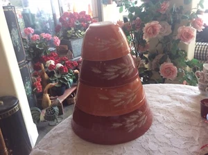 Complete Set of 4 Vintage Pyrex Autumn Harvest Mixing Bowls 401, 402, 403, 404 - Picture 1 of 6