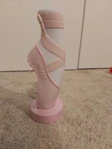 Smiggle Ballet Shoe Night Light - Colour Pink, - Batteries AA. - Picture 1 of 4