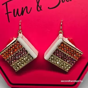 Fun Sun Piece of Cake Earrings Glittering cake - Picture 1 of 5