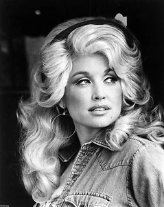 Dolly Parton 10" x 8" Photograph no 40 - Imagen 1 de 1