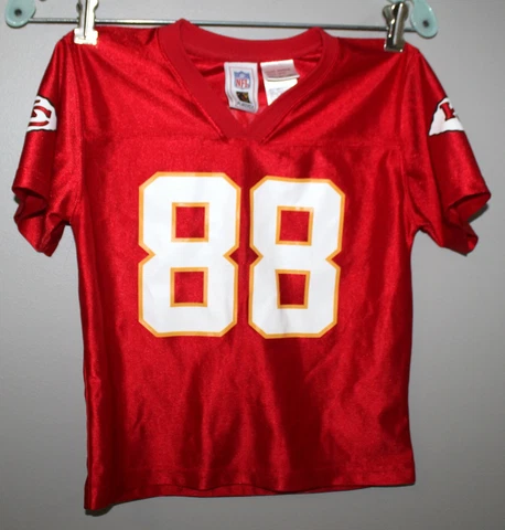 NFL #88 GONZALEZ LITTLE BOY'S MEDIUM 5/6 RED KANSAS CITY CHIEFS FOOTBALL JERSEY Cover