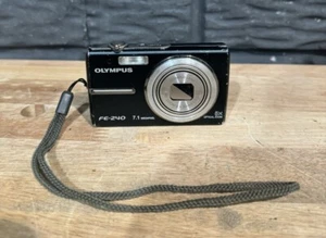 OLYMPUS STYLUS FE-240 7.1MP DIGITAL CAMERA UNTESTED FOR PARTS OR REPAIR - Picture 1 of 12