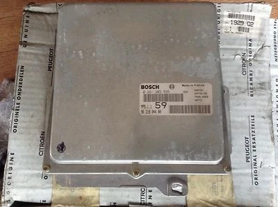 Peugeot 605 2.0 16V CITROEN XM ECU BOSCH 0261203595 9621804480 1929Q2 genuine - Image 1 of 3