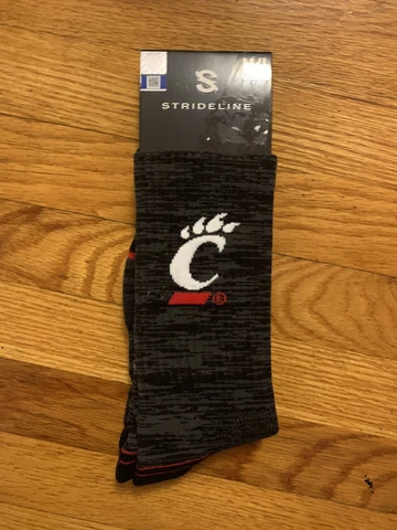 Cincinnati Bearcats Socks Cover