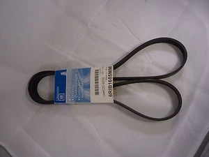 NEW Genuine GM Serpentine / Drive Belt 12574914 - Picture 1 of 3