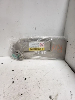 Passenger Sun Visor Illuminated Fits 02-04 VOLVO 60 SERIES 729538 - Image 1 of 4