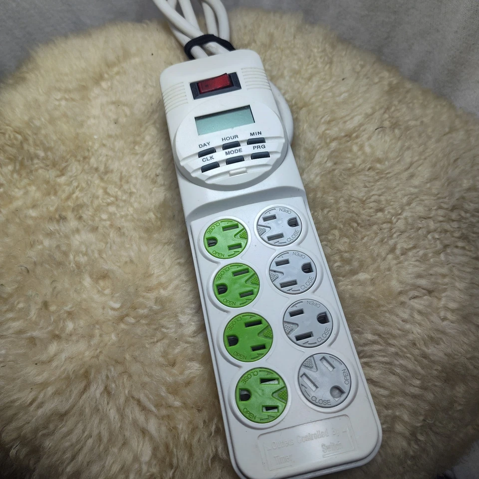 GE SURGE PROTECTOR 8-OUTLETS DIGITAL SURGE PROTECTOR WITH 7 DAY TIMER CONTROL - Image 1 of 4