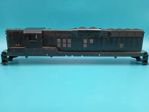 LOCOMOTORA ATHEARN ESCALA HO SD9 CARCASA SIN DECORAR - Imagen 1 de 4