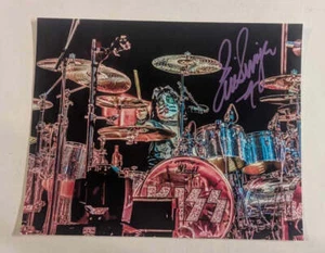 Eric Singer KISS Signed 8 x 10 KISS Personal Collection Purple Signed - Picture 1 of 1