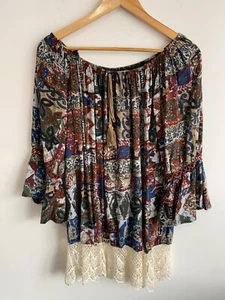 Missy Q Blouse Women Plus Sz 16 Maroon Red Green Gypsy Lace Hem Off Shoulder Top - Picture 1 of 14