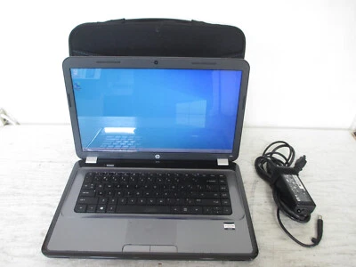 Ноутбук HP 2000-BF69WM 15,6 дюйма AMD E-300 1,3 ГГц 4 ГБ RAM жесткий диск 320 ГБ Windows 10 - Изображение 1 из 4