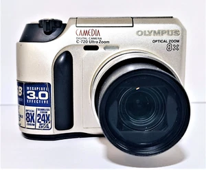 Vtg Olympus Camedia C-720 Ultra Zoom 3.0MP Digital Camera Tested w/ 128MB SDSM - Picture 1 of 9