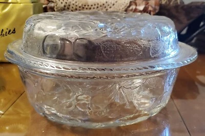 VINTAGE LIBBY CLEAR ORCHARD OVEN PROOF CASSEROLE DISH 3 QT. *PRE-OWNED* 🙂😁 - Image 1 of 3
