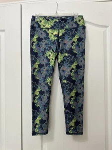 Fabletics Women's Leggings Size Medium Blue Green Floral Capri - Picture 1 of 8