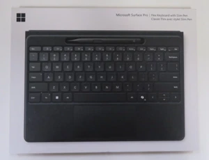 Microsoft Surface Pro Keyboard with Slim Pen 2-in-1 Alcantara - 11th Edition - Picture 1 of 4