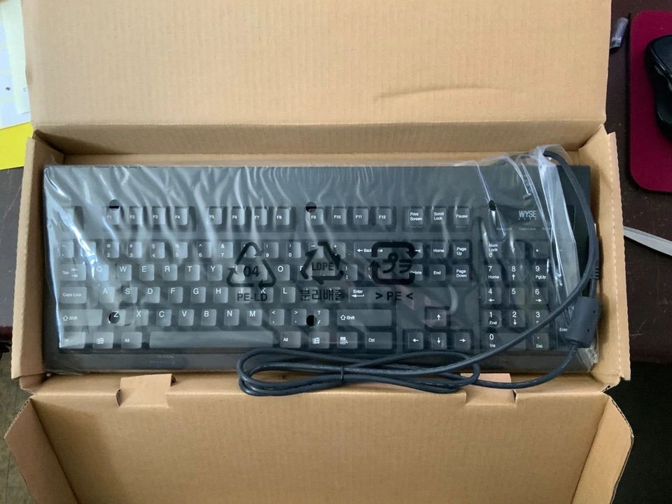 WYSE K/B, USB, W/PS2 PORT 104K, WYSE, BLK, US KEYBOARD - Image 1 of 3