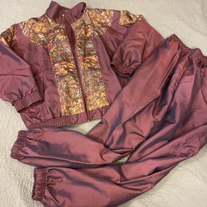 Vintage 80s-90s Casual Isle Tracksuit Women's Large Maroon Burgundy Iridescent - Picture 1 of 13