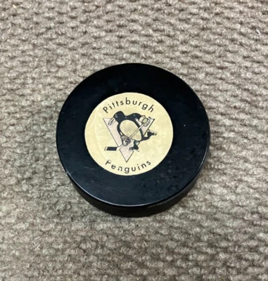 1970s, Pittsburgh Penguins Puck, Rawlings, Made in Canada, Clean - Image 1 of 2