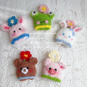 Handmade Plush Animal Hair Clips Soft and Adorable Hair Accessories for All Age - Picture 1 of 15