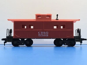 HO Scale "Chicago, Burlington & Quincy” CB&Q 52149 Freight Train Caboose Car - Picture 1 of 12