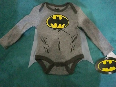 NEW DC Comic Batman Baby Boy Infant Bodysuit Diaper Shirt & Cape 0-3 Months Gray - Image 1 of 4
