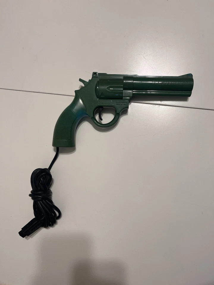 Sega Genesis/ SNES The Justifier Light Gun 1993 Konami (não testado) - Imagem 1 de 4