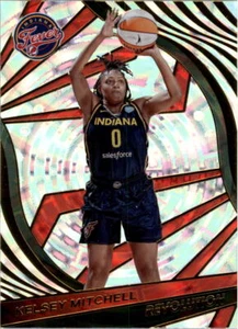 2022 Panini Revolution WNBA Fractal #61 Kelsey Mitchell - casi nuevo como nuevo - Imagen 1 de 2