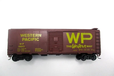 HO Scale Western Pacific Brown Box Car #59017 - Image 1 of 4