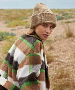 Beechfield Mütze Grobstrick Patch Beanie dick warm schwerer Strick isoliert - Bild 1 von 11