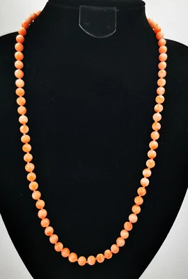 Engelshaut Korallen, Halskette, 60 cm, 32 g, Perlen ca 6,5 mm Ø , 925 Verschluss - Bild 1 von 4