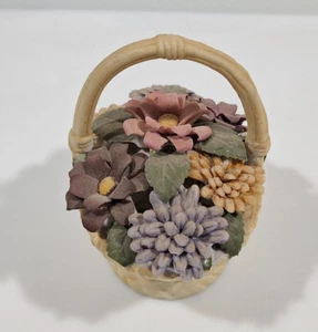 Avon Flower Basket Exclusive Hand Painted Porcelain Bisque Figurine 1980 Vintage - Picture 1 of 12