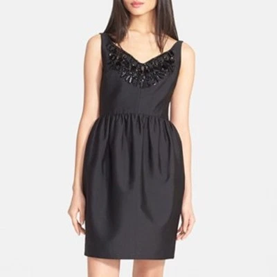Vestido Kate Spade Cupcake Embellecido Talla 8 Negro $598 Tres Chic Fab Glitz Foto 1 de 4