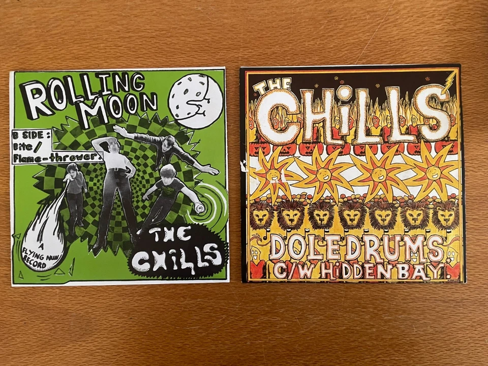 THE CHILLS MARTIN PHILLIPPS  ROLLING MOON AND DOLEDRUMS. flying nun, the bats - Image 1 of 4