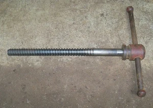 Chas Charles Parker 474 974 Bench Vise Jack Screw Spindle Shaft Handle Assembly - Picture 1 of 4
