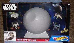 HOT WHEELS STAR WARS DEATH STAR PLAY CASE CON 4 ASTRONAVI PRESSOFUSE - Foto 1 di 6