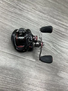 BASS PRO EXTREME XML BAITCASTING REEL EML10SHLA-RB - Picture 1 of 5