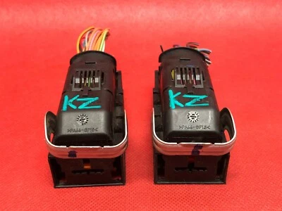 WIRING HARNESS PLUG CONNECTOR 02 SATURN LW300 L300 3.0 ECU ECM PCM 55350589 KZ - Image 1 of 4