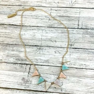 Plunder Design Halskette "Sloan" - Gold mit pastellfarbenen Dreiecken - kleine Mädchen - Bild 1 von 3