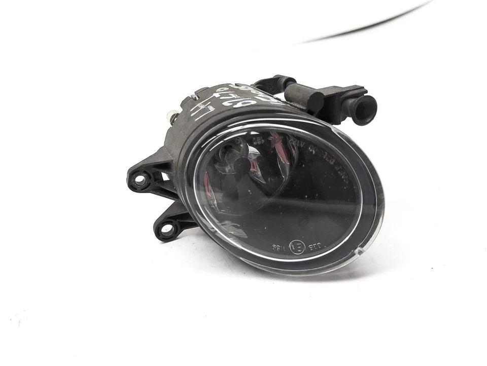 2006-2010 Volvo C70 Front Driver Left Fog Light Lamp 31213175 *Pitting On Lens* - Image 1 of 4