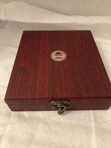 Beautiful Wood Wine Case w Collar, Stoppers, Corkscrew/Cutter, Thermometer - Picture 1 of 12