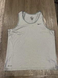 Herren Nike atmungsaktiv Miler Lauf Singlet grau Large - Bild 1 von 1