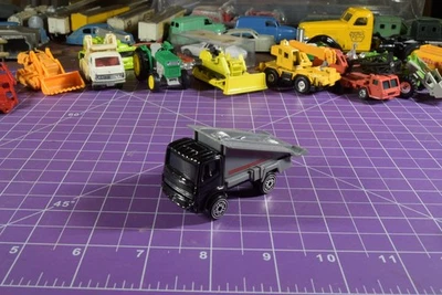 Maisto negro Motor Works mudanza de coches Foto 1 de 4