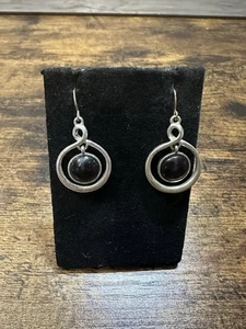 Silver black tone earrings Drop Dangle Onyx Stone Pierced Earrings Free Ship - Picture 1 of 4