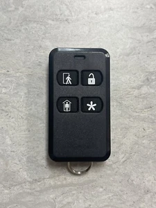 2GIG-KEY2-345 4-Button Transmitter Fob Remote Black Pre-Owned - Picture 1 of 3