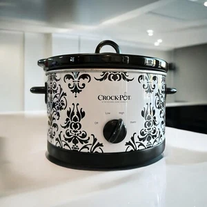 Crock Pot 4.5 Quart Slow Cooker Damask Pattern White SCR450-PT - Picture 1 of 21