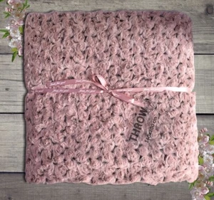 Luxus Weichbett Sofadecke Überwurf Blumen Rose wie Struktur Muster NEU - Bild 1 von 8