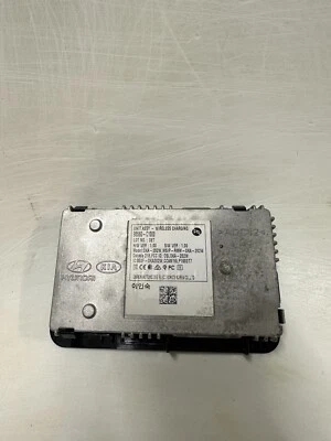 2016-2019 现代索纳塔无线充电模块 原始设备制造商 95560C1000 — 第 1/4 张图片