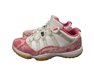 Air Jordan 11 retrò pelle di serpente rosa bassa donna taglia 8 - Foto 1 di 10