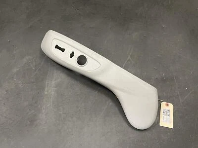 Внешний боковой чехол для переднего правого сиденья 2020 GMC Acadia 13511935 2019 2021 2022 2023 X - Изображение 1 из 4